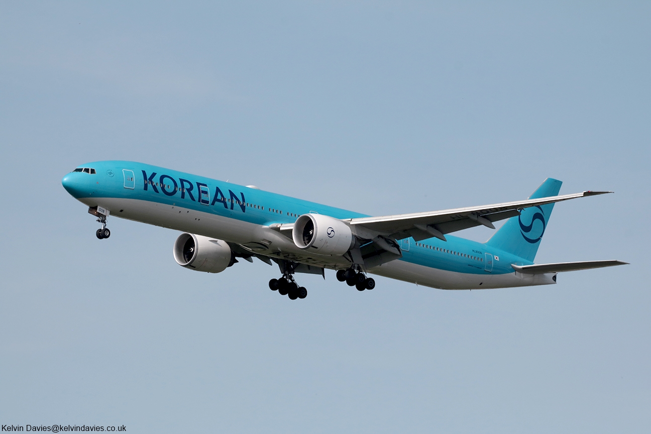 Korean Air 777 HL8008