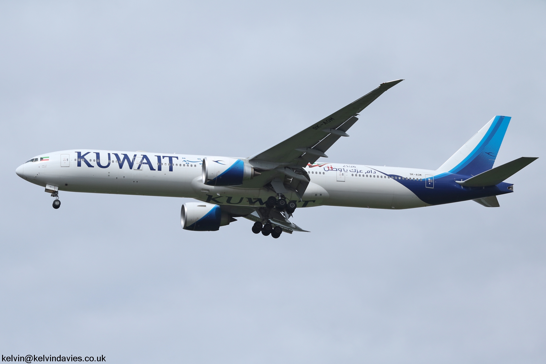 Kuwait Airways 777 9K-AOM