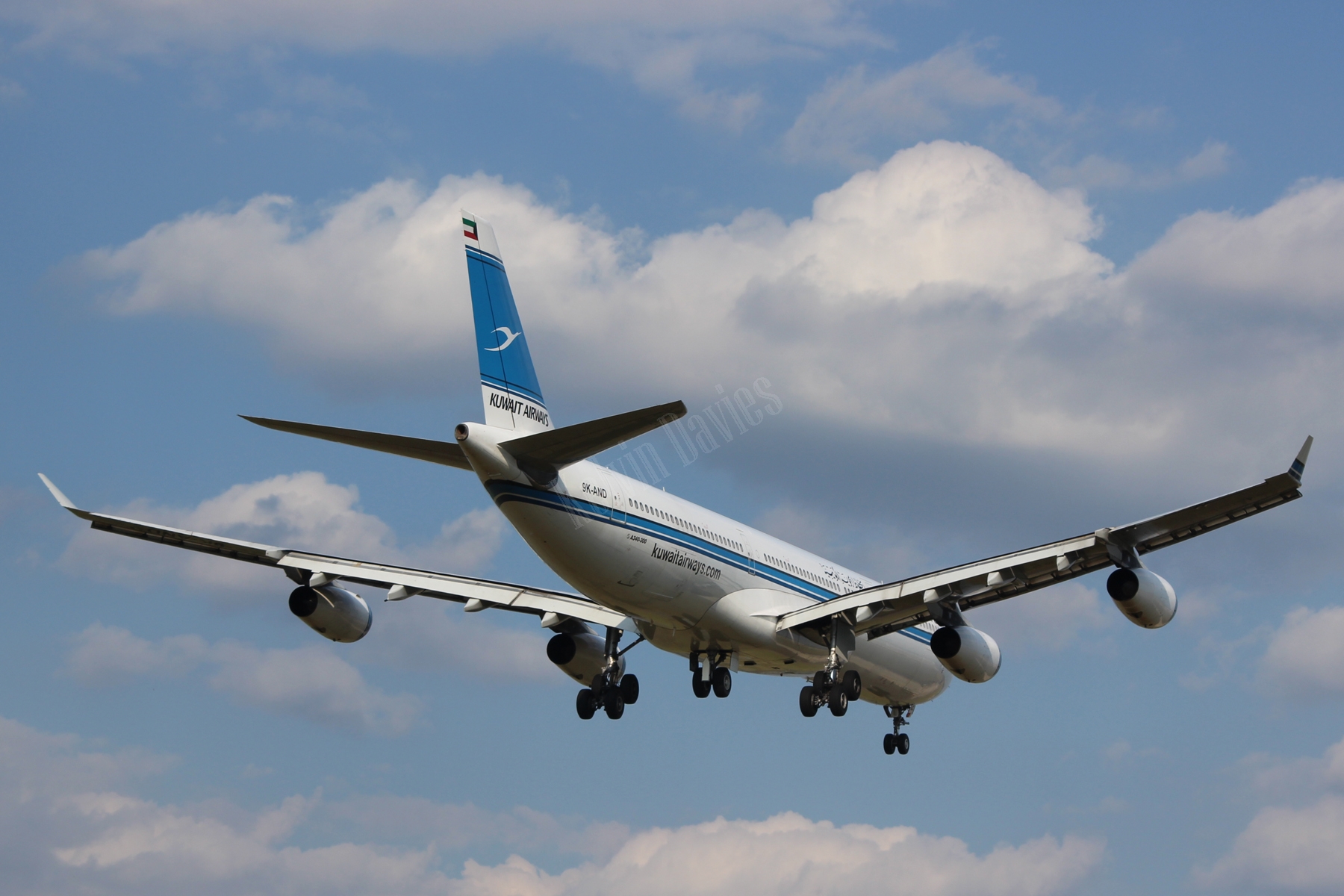 Kuwait Airways A340 9K-AND
