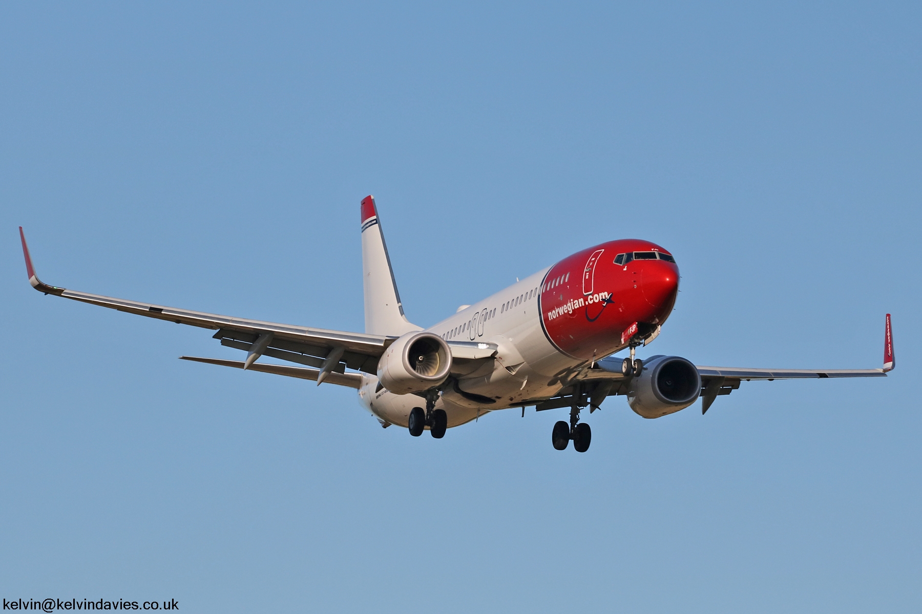 Norwegian 737NG EI-FJP