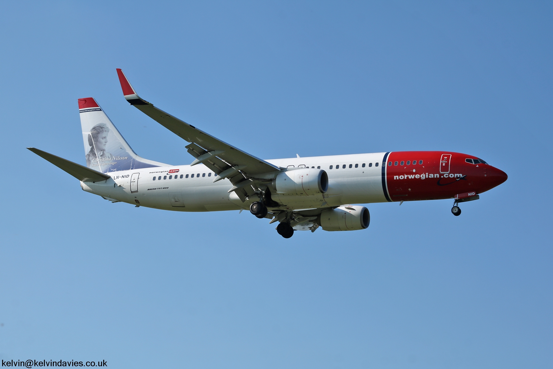 Norwegian 737 LN-NID