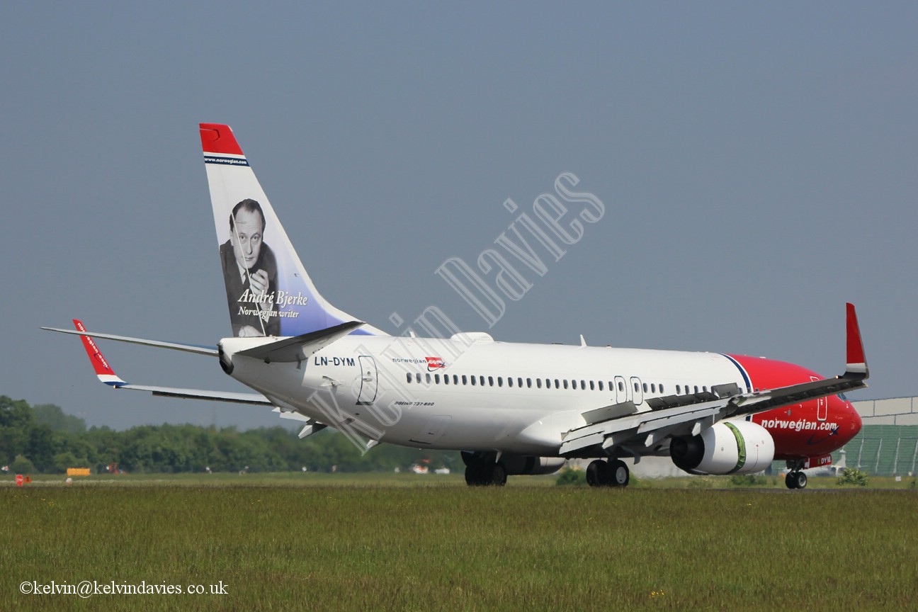Norwegian 737 LN-DYM