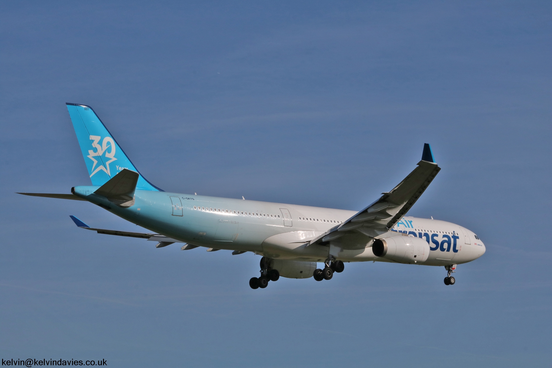 Air Transat A330 C-GKTS