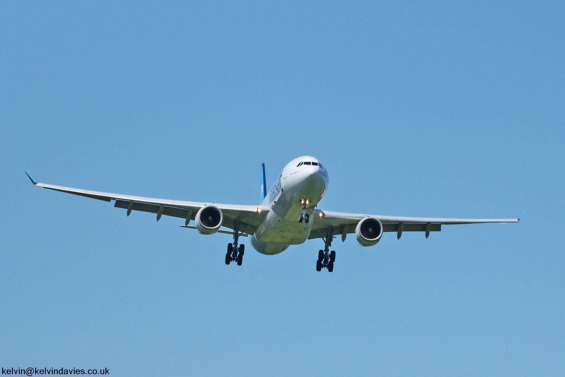 Air Transat A330 C-GTSO