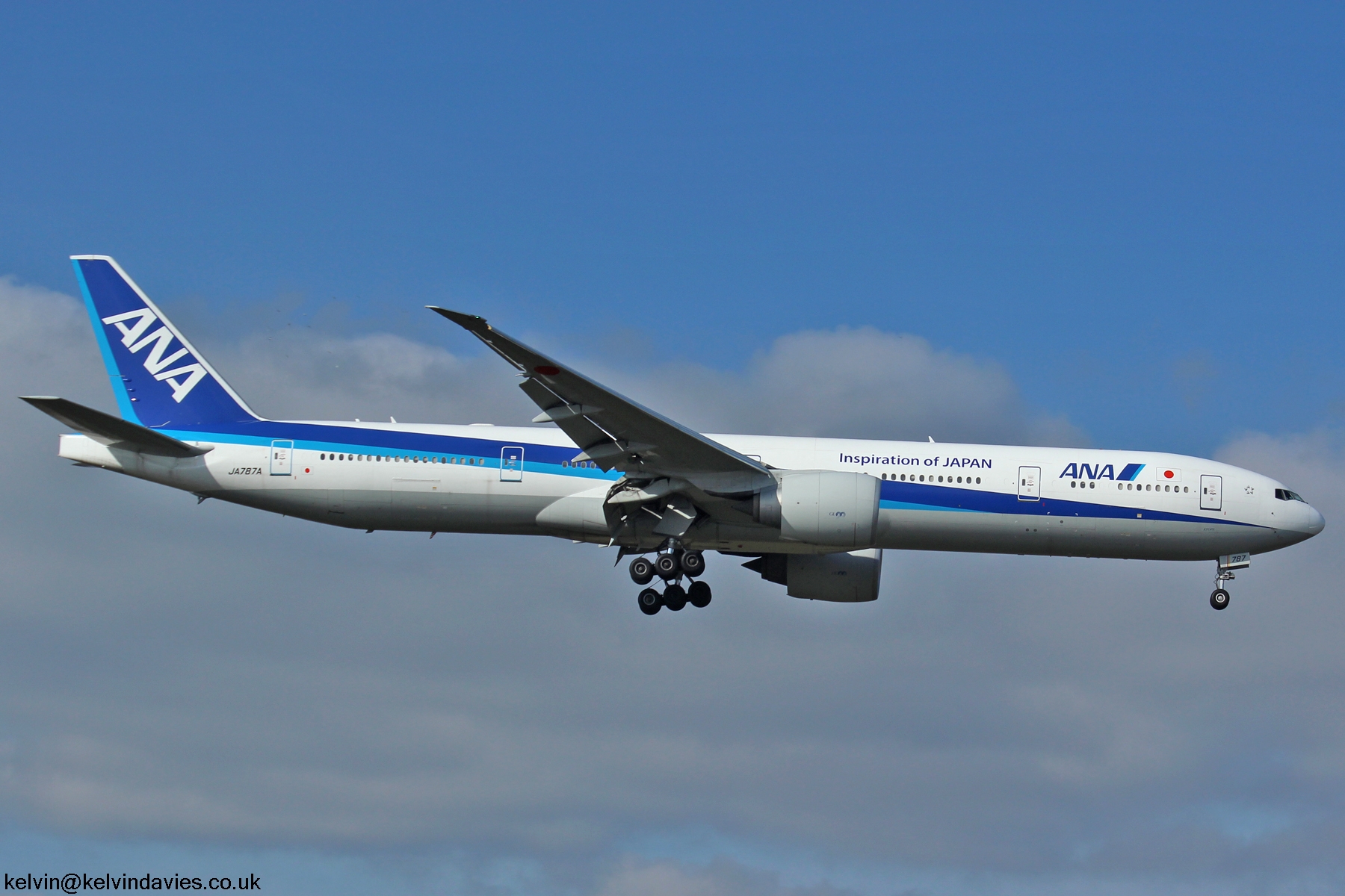 ANA 777 JA787A
