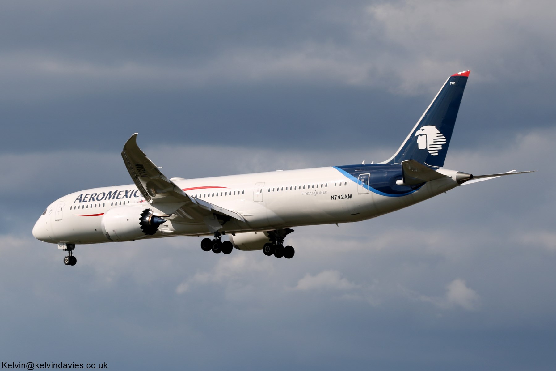 AeroMexico 787 N742AM