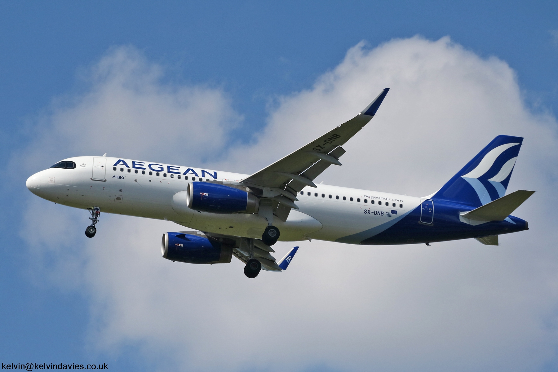 Aegean Airlines A320 SX-DNB