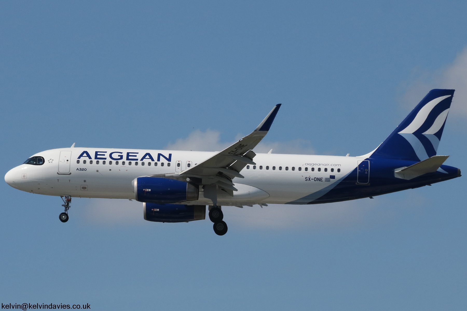 Aegean Airlines A320 SX-DNE