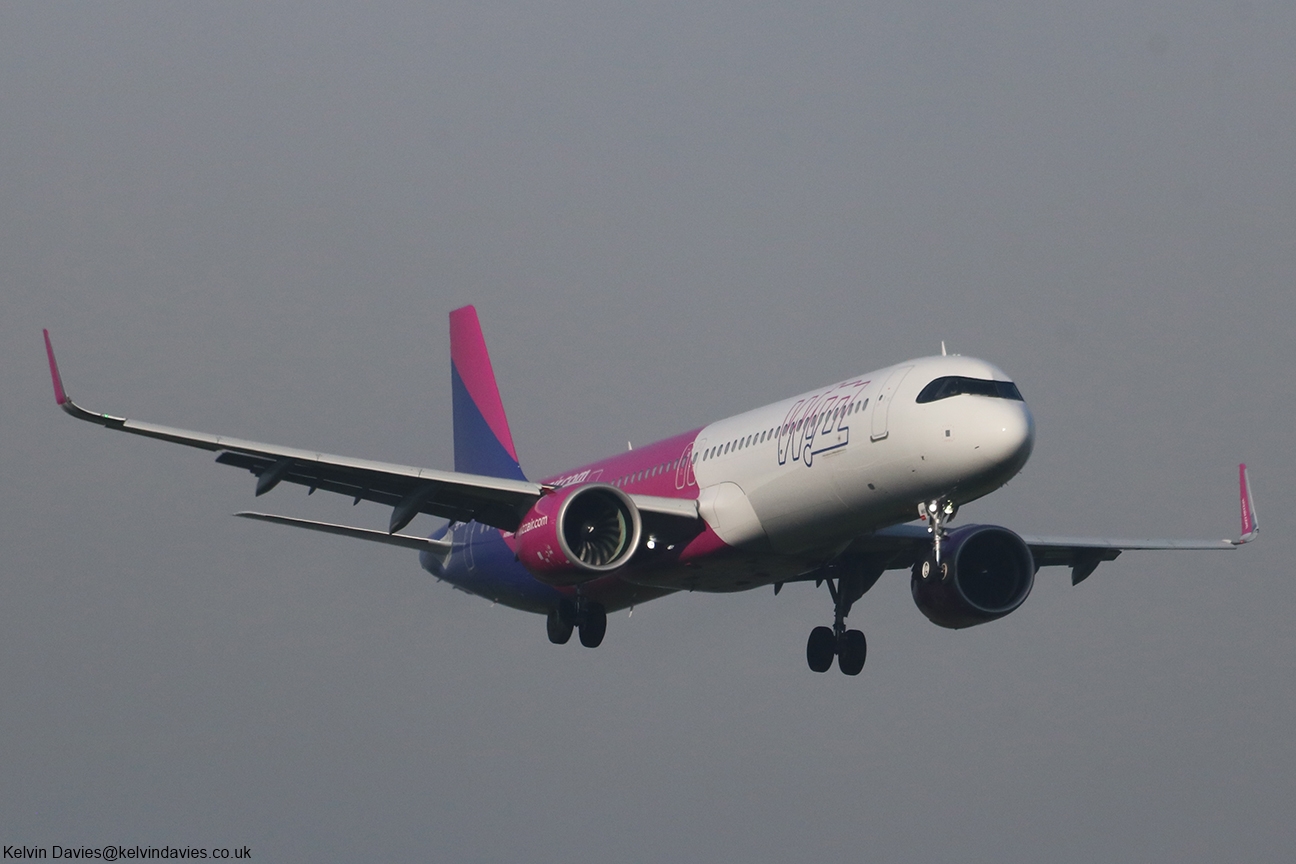 Wizz Air Malta A321NEO 9H-WNO