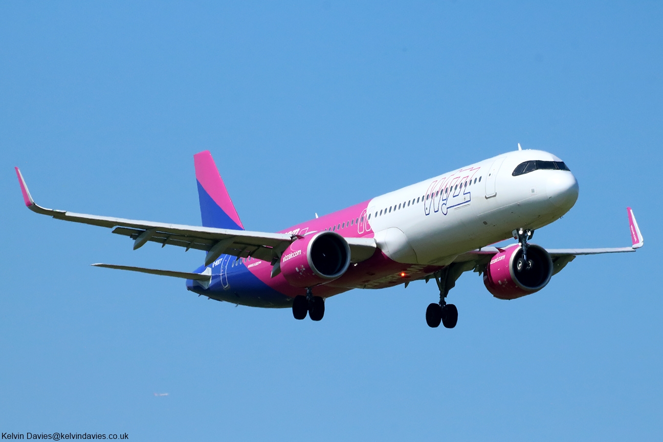 Wizz Air A321NEO G-WUKY