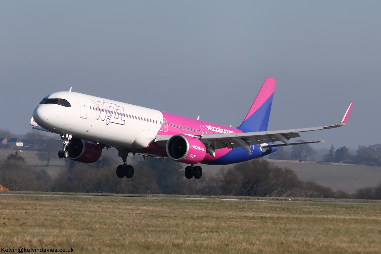 Wizz Air UK A321 NEO G-WUND