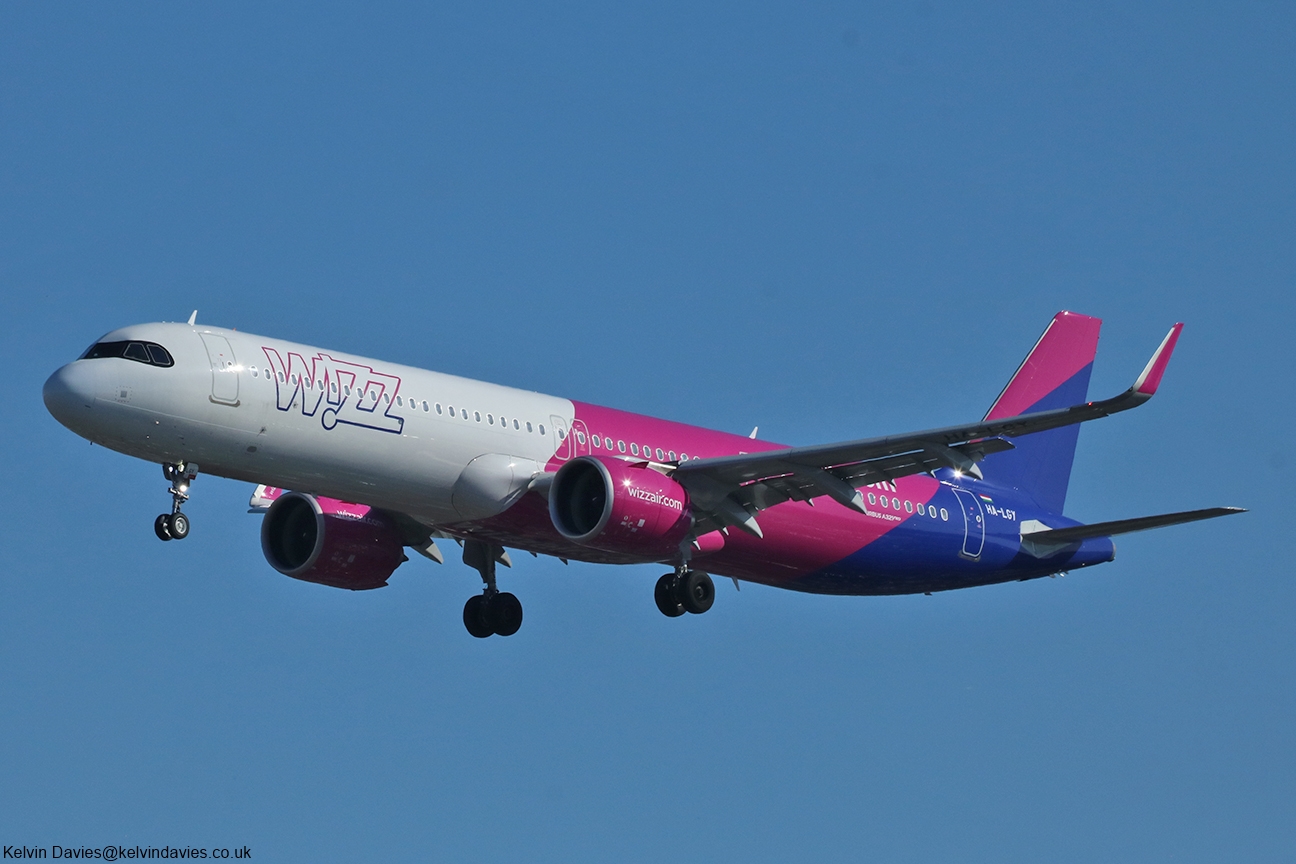 Wizz Air A321NEO HA-LGY