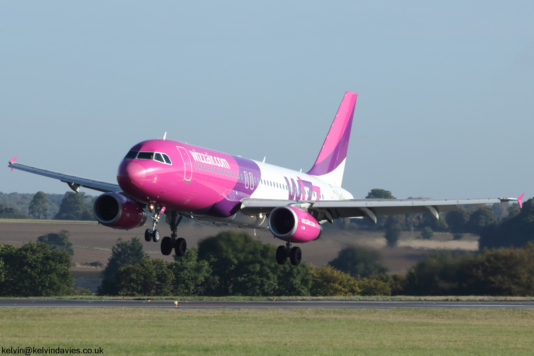 Wizz Air A320 HA-LPJ