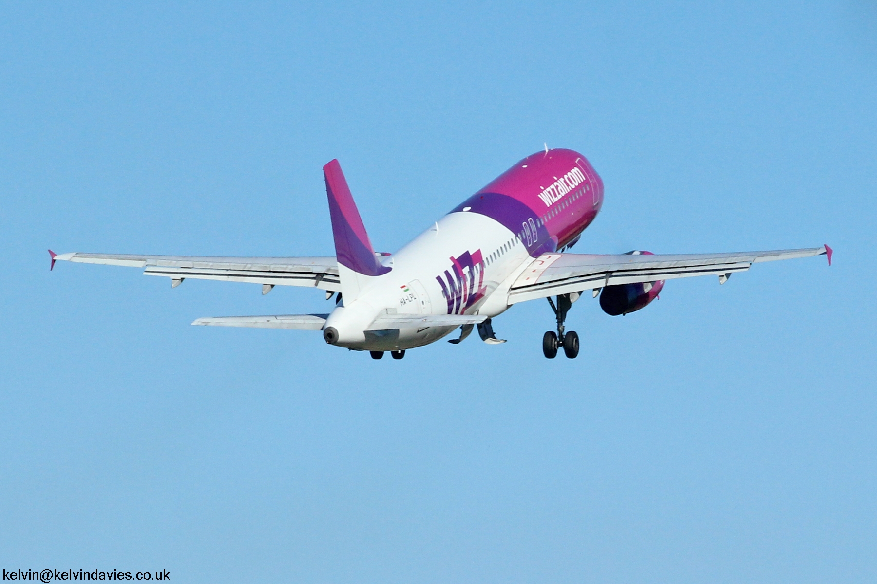 Wizz Air A320 HA-LPL