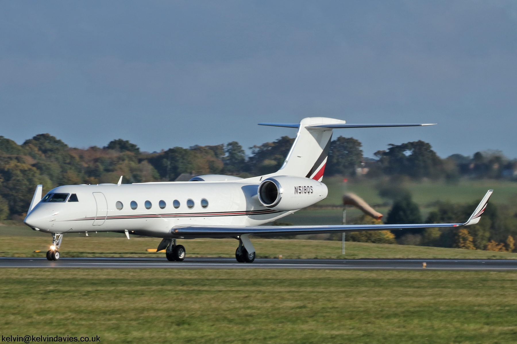 G550  N518QS