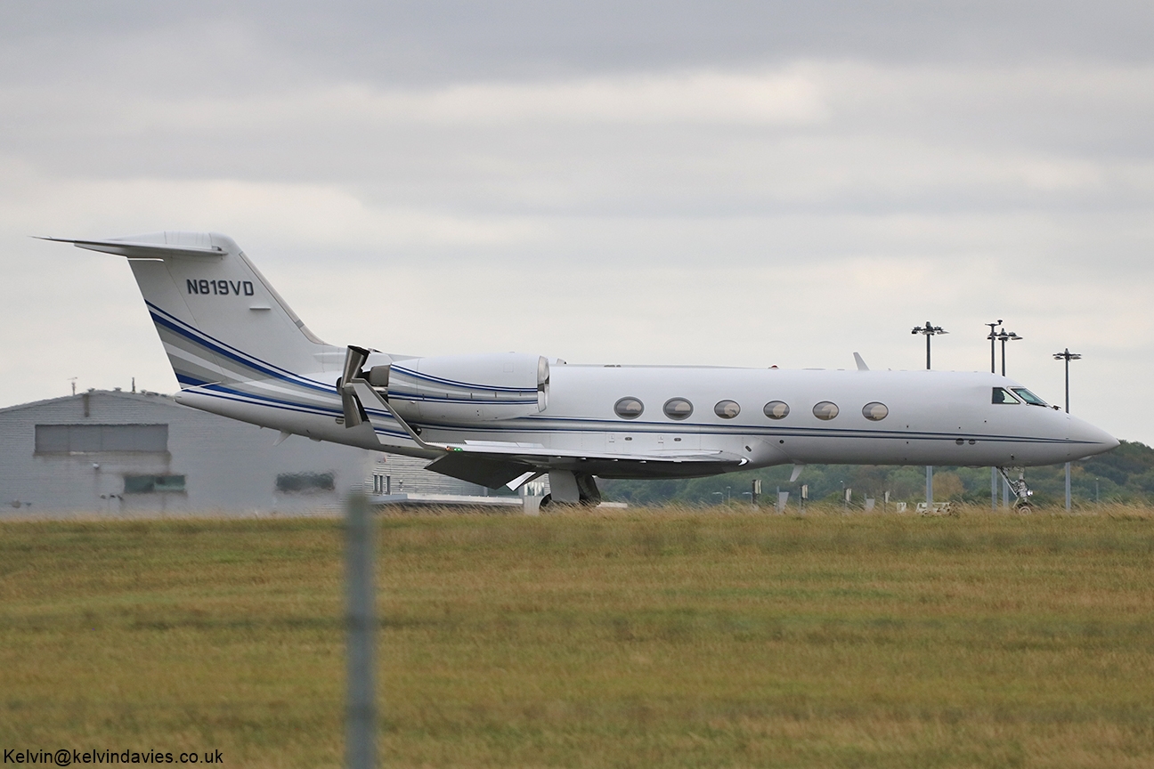 Solairus Aviation G300 N819VD