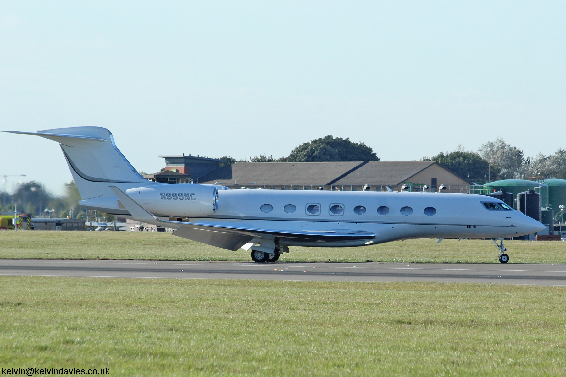 G650 N898NC