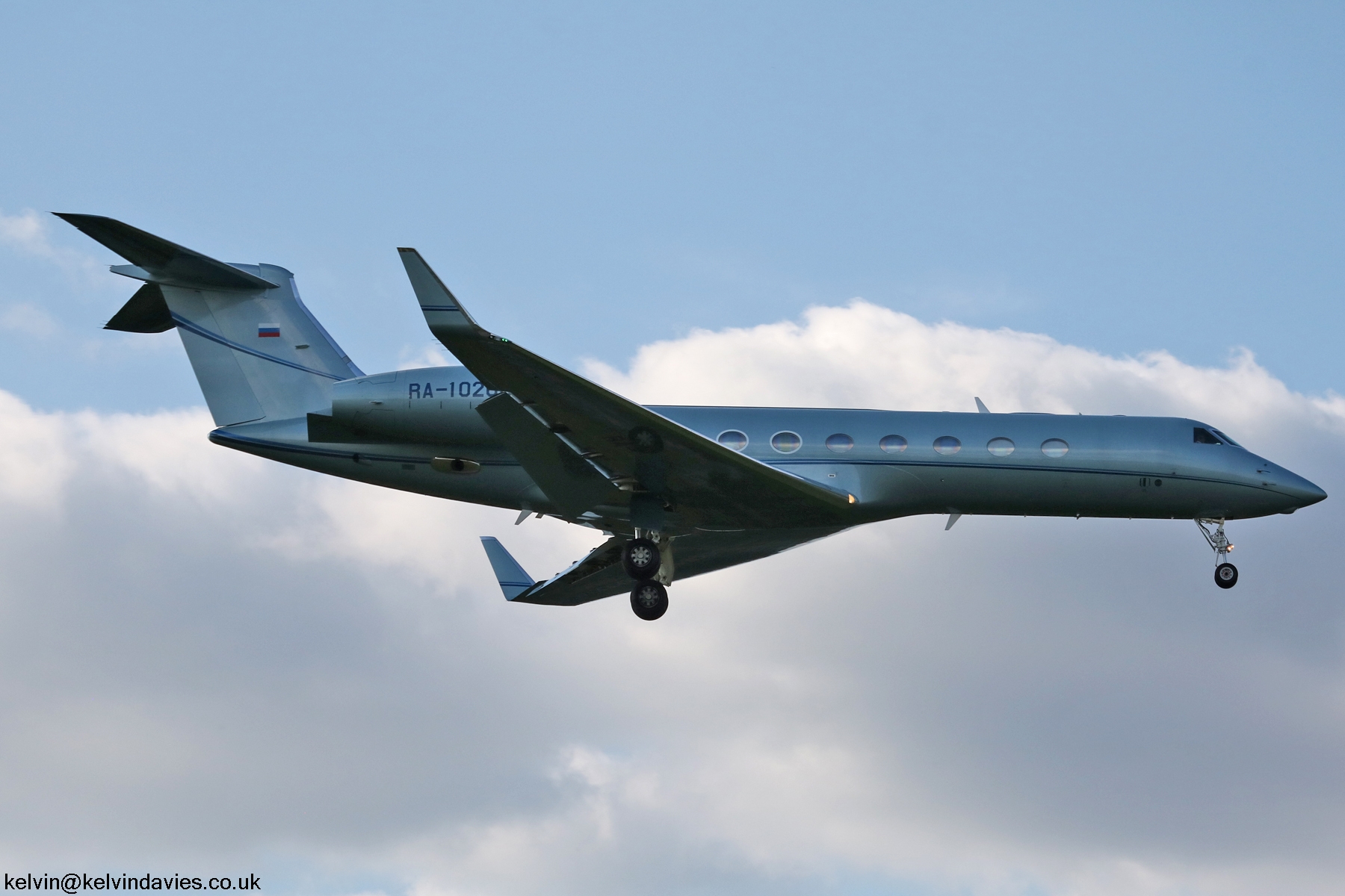 North West Air Co G550 RA-10208