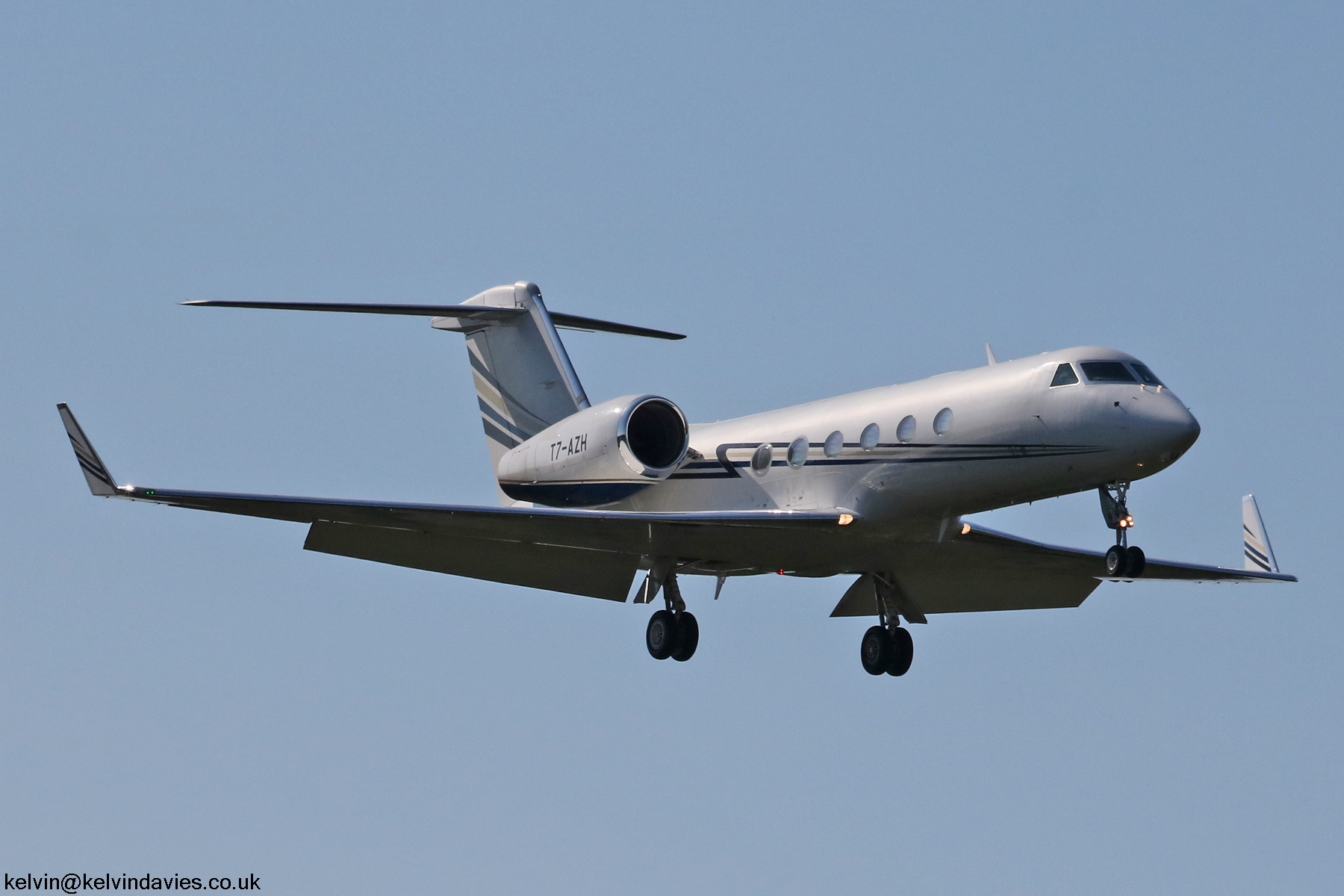 Executive Aircraft Svcs G450 T7-AZH