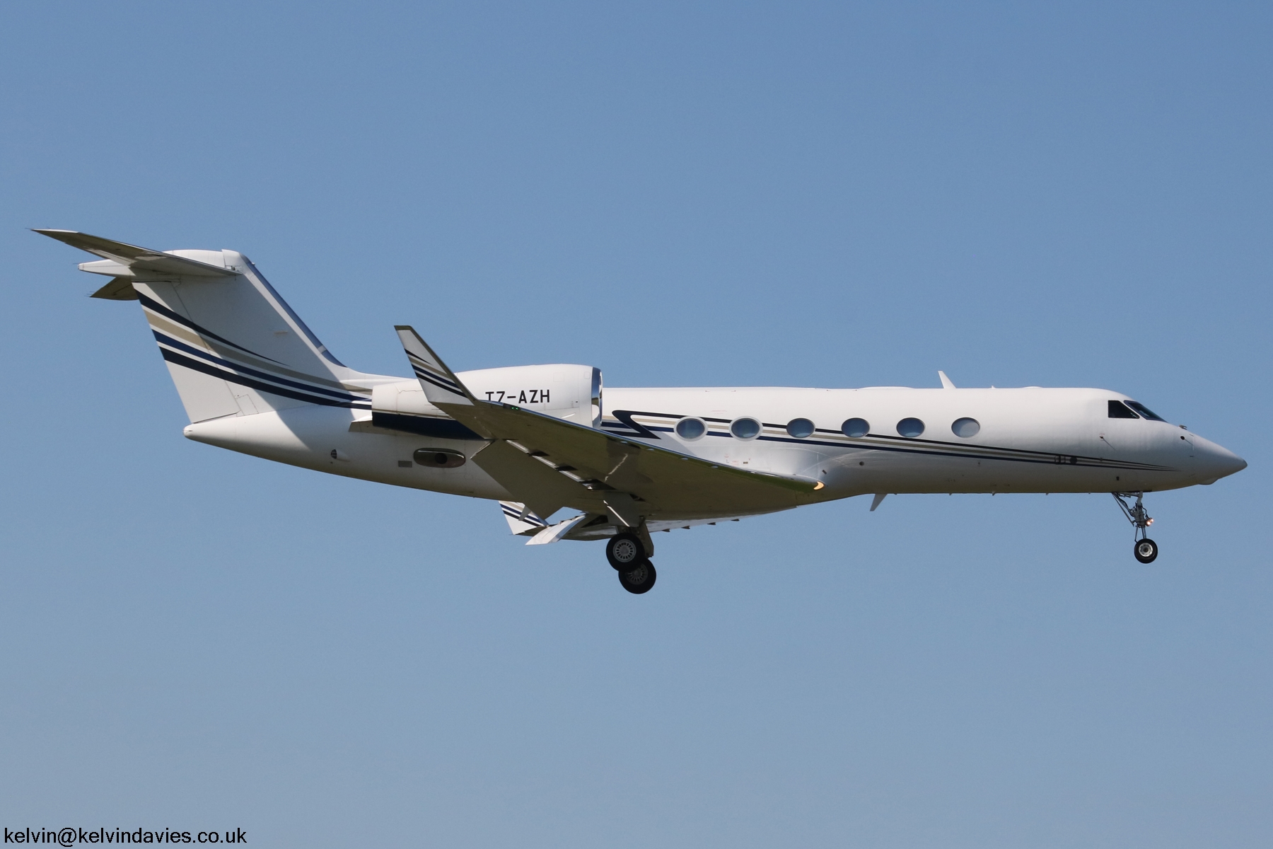 Executive Aircraft Svcs G450 T7-AZH