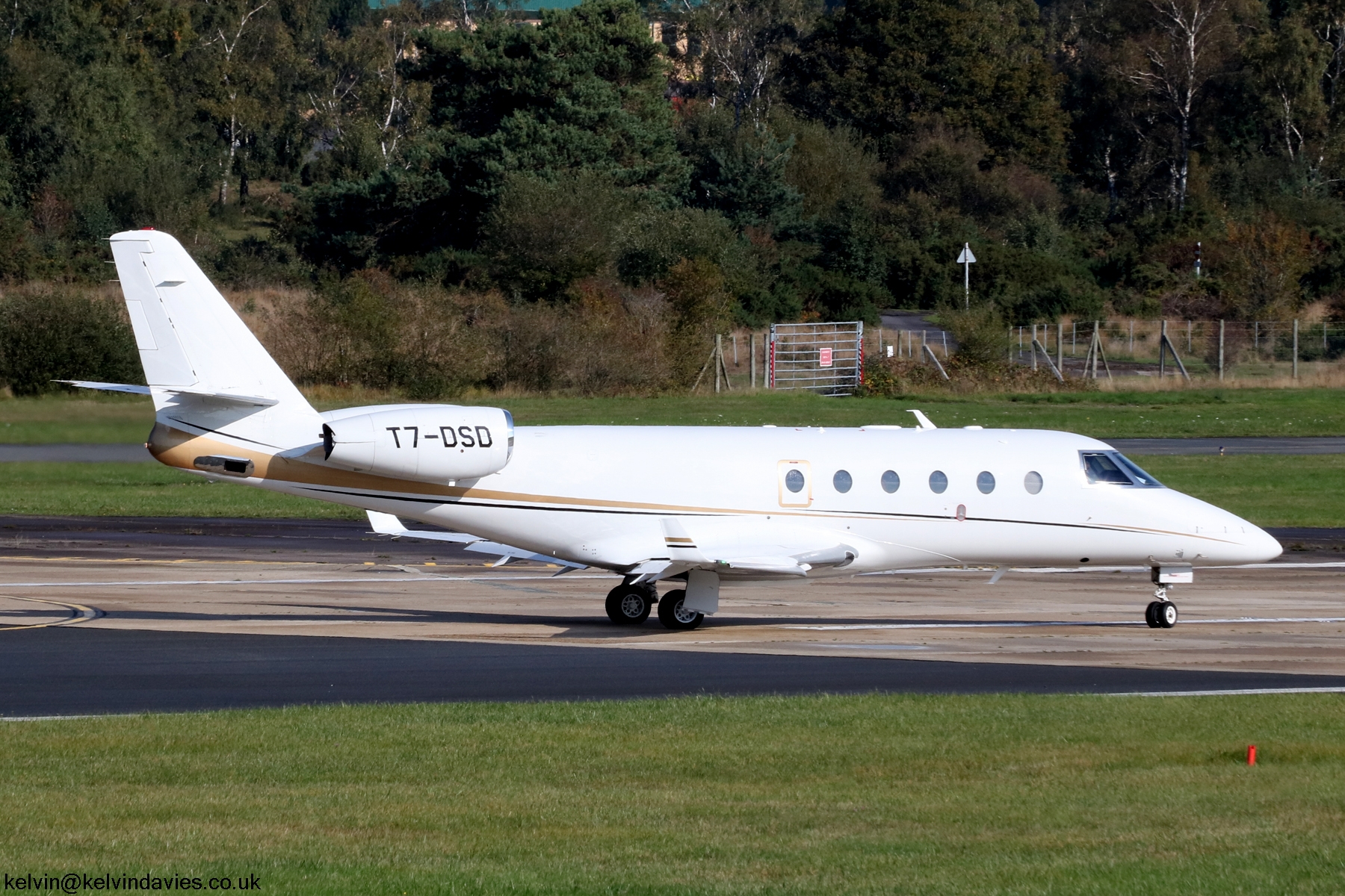 ICS Aero SM SRL Gulfstream G150 T7-DSD