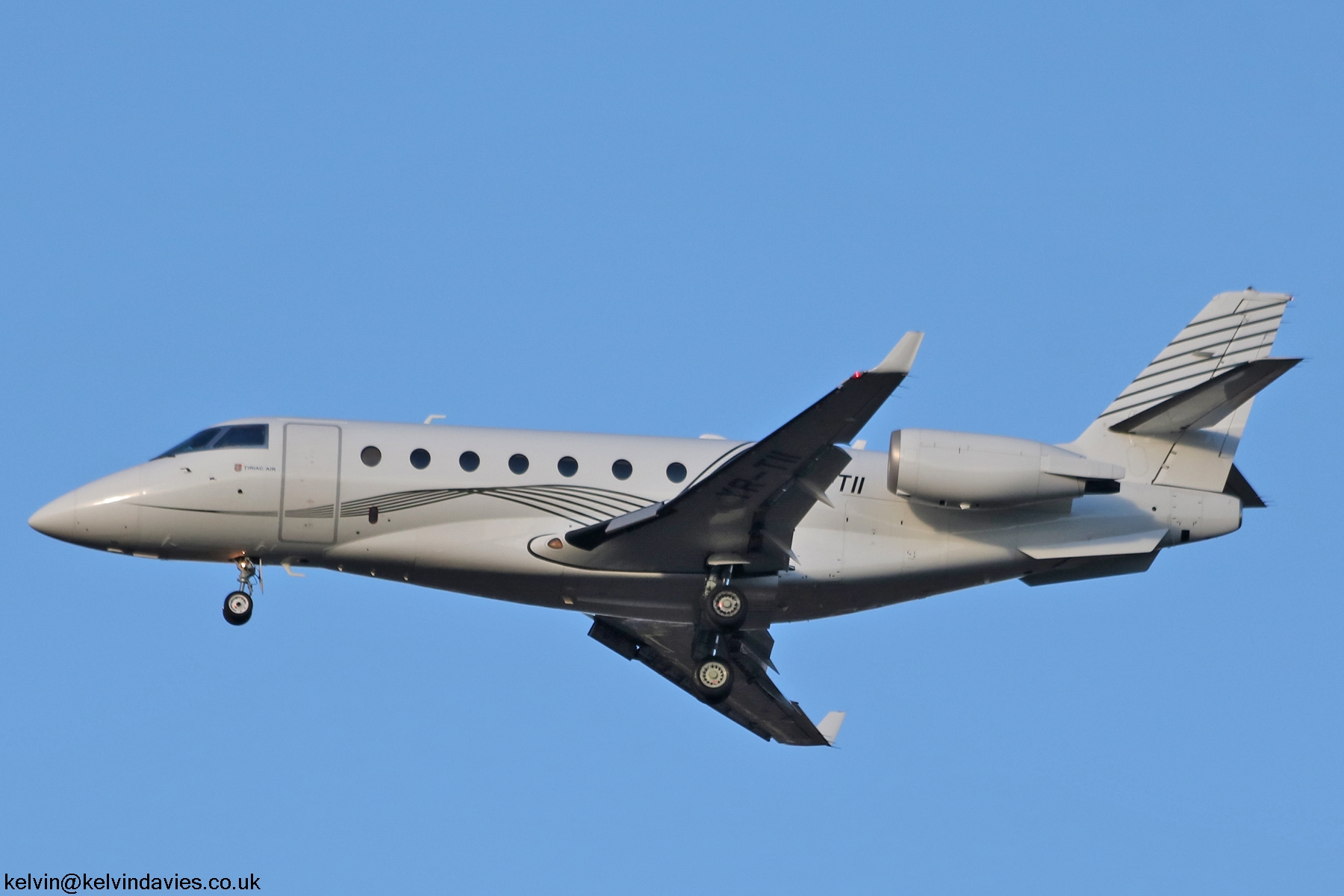 Gulfstream G200 YR-TII