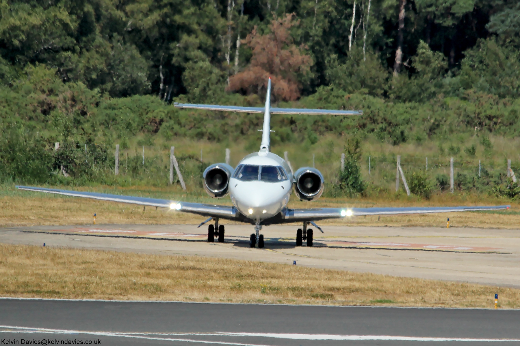 Exxaero Hawker 750 D-CETB