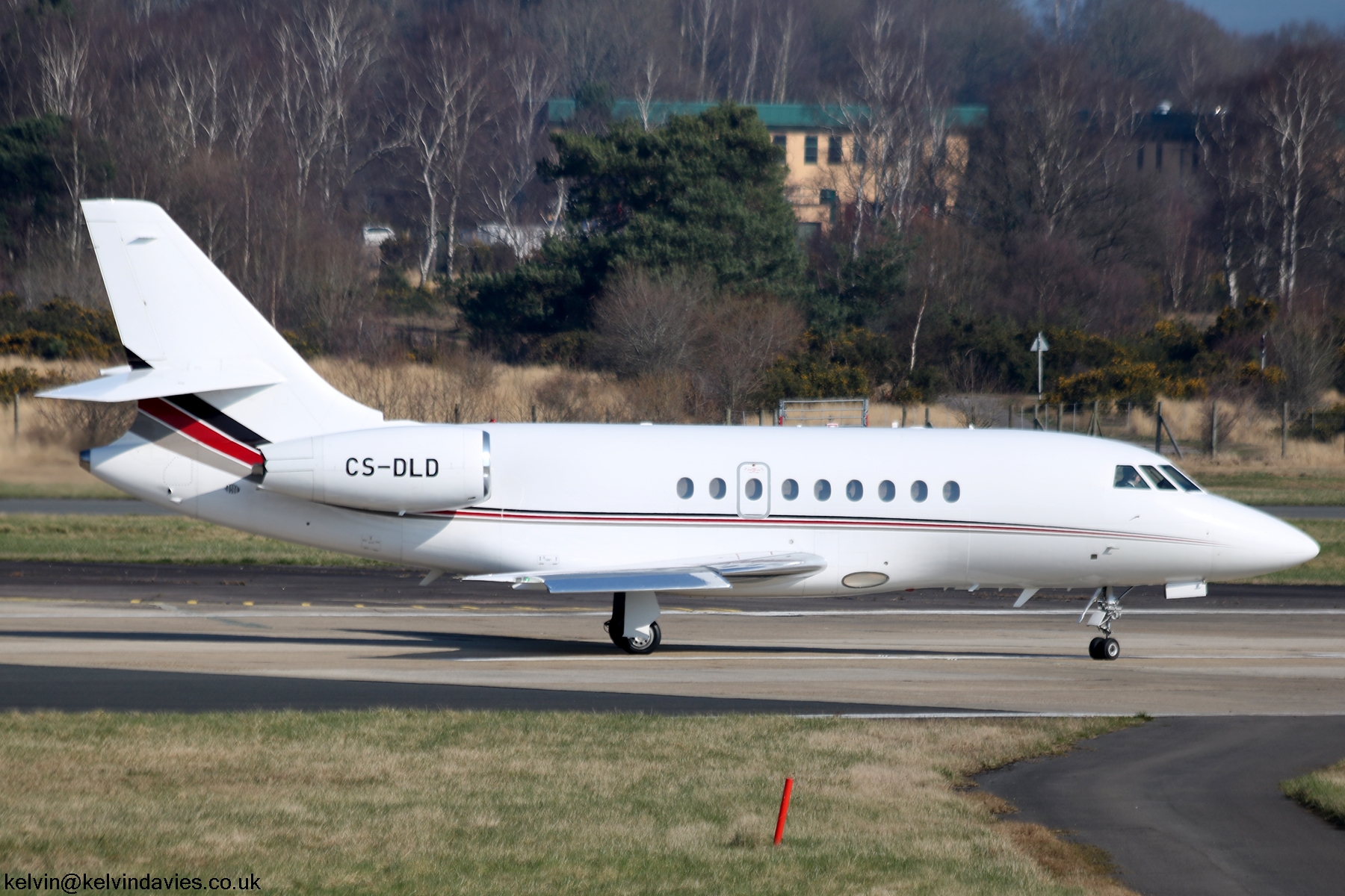 NetJets Europe Falcon 2000EX CS-DLD
