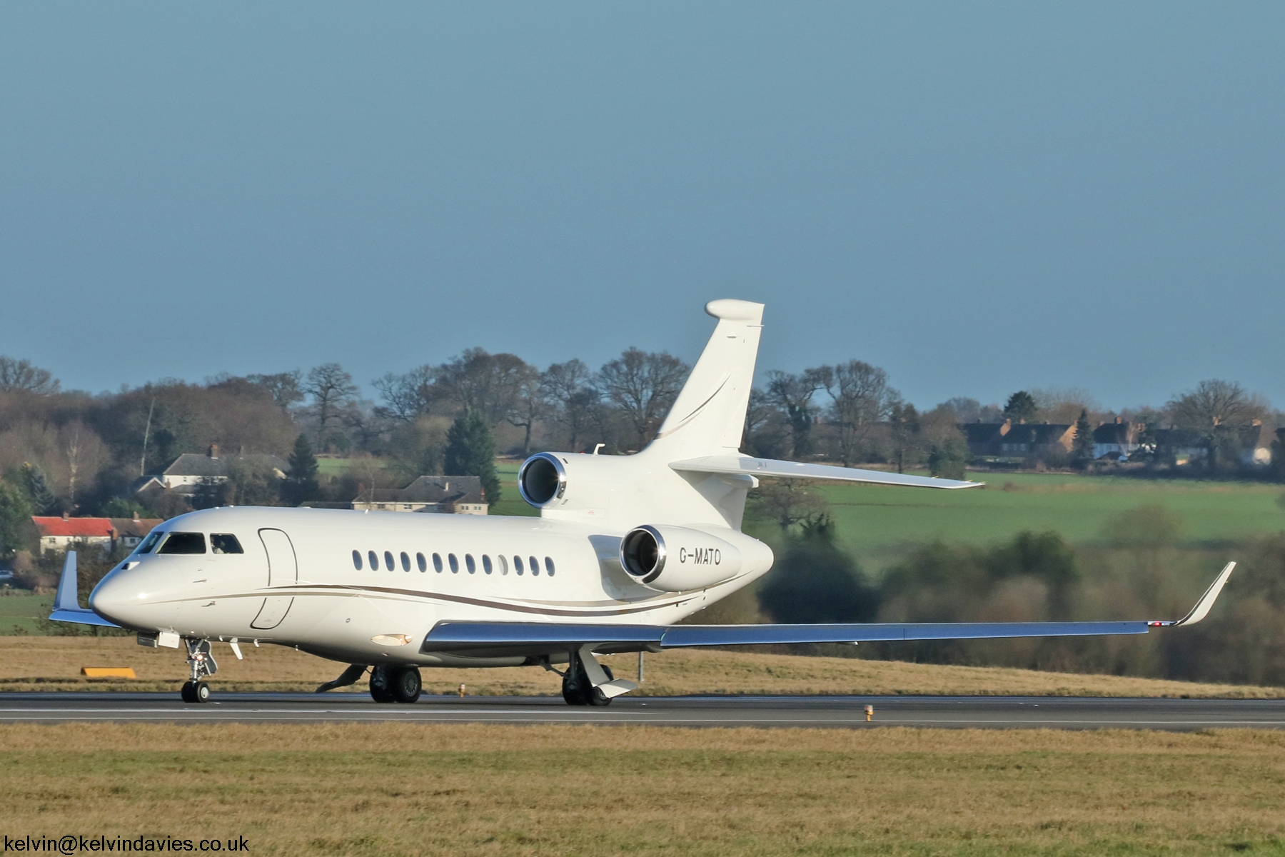 Falcon 7X G-MATO