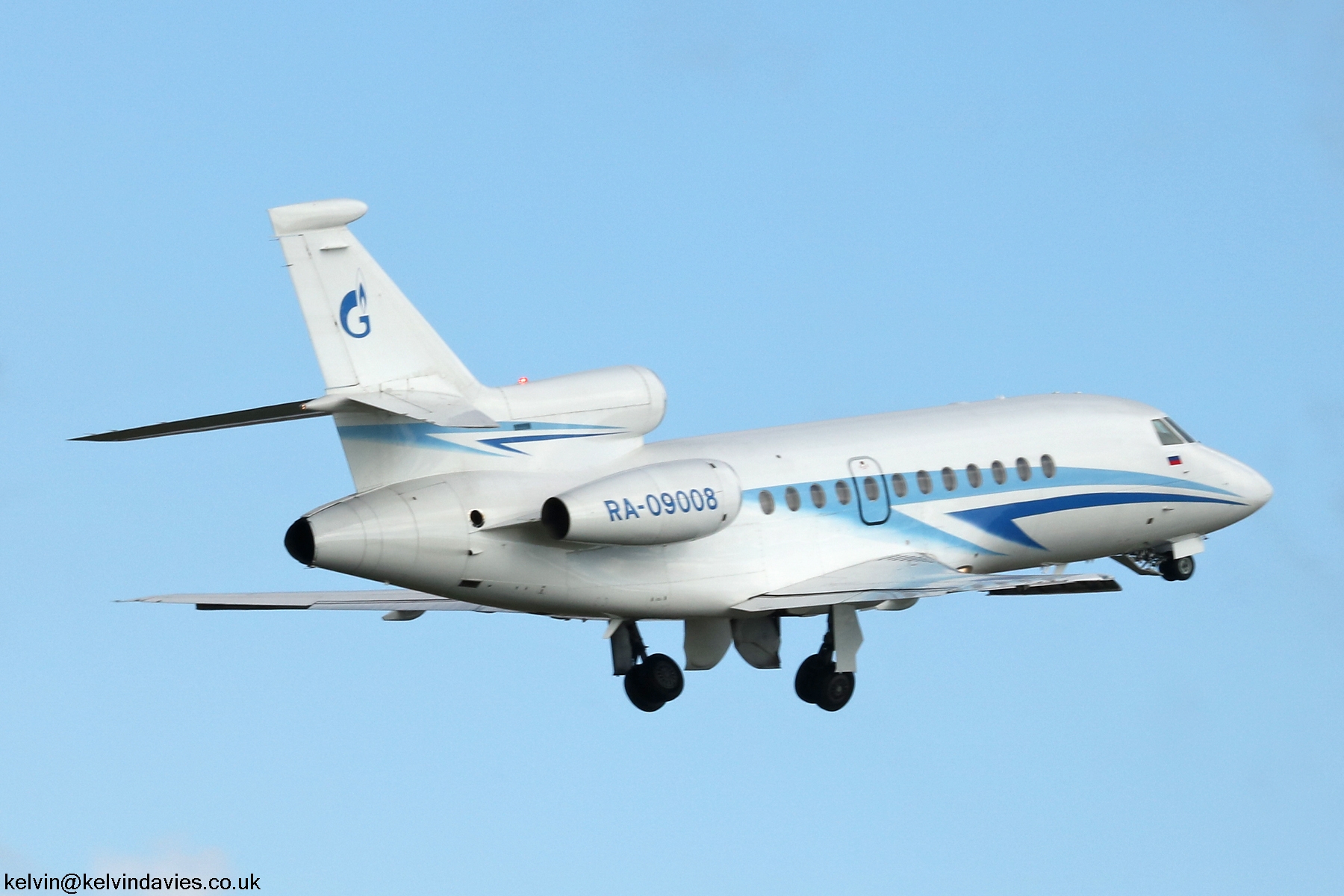 Gazpromavia Falcon 900EX RA-09008