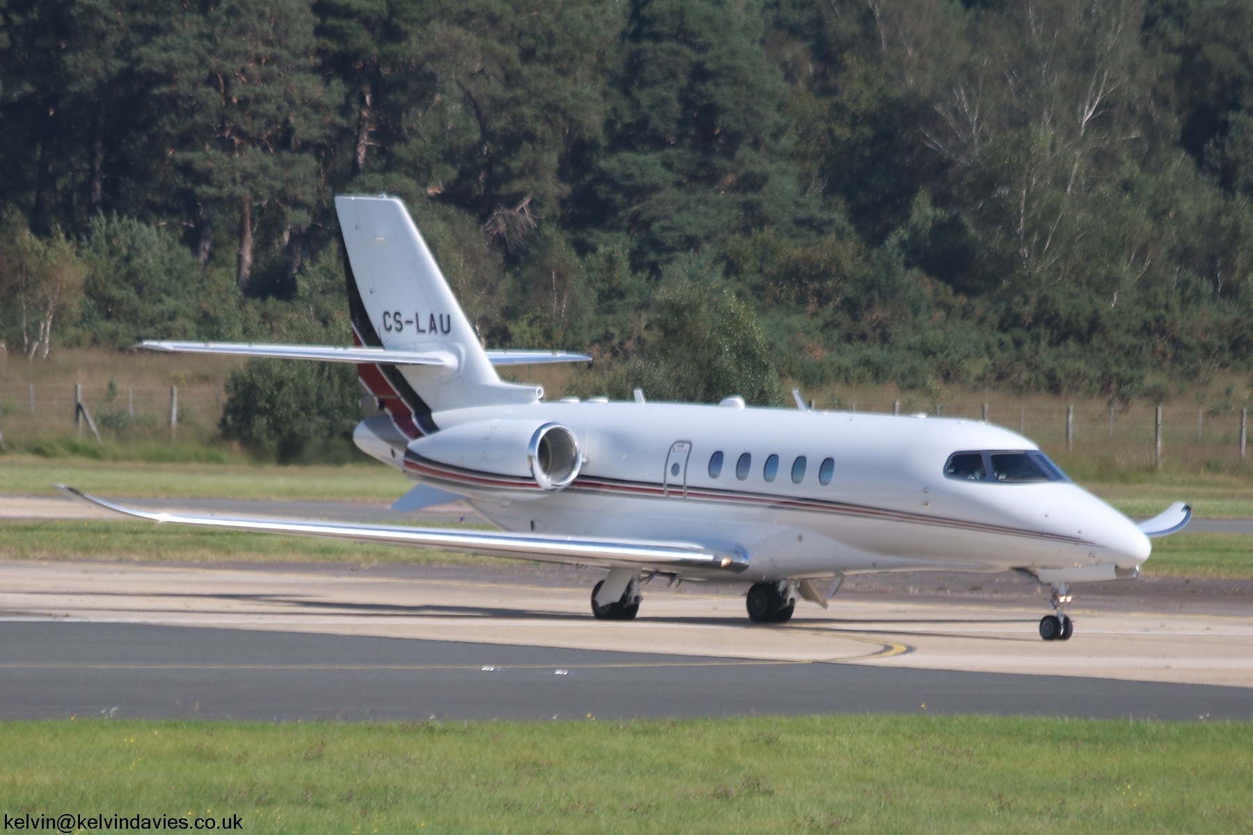 NetJets Europe Citation Latitude CS-LAU