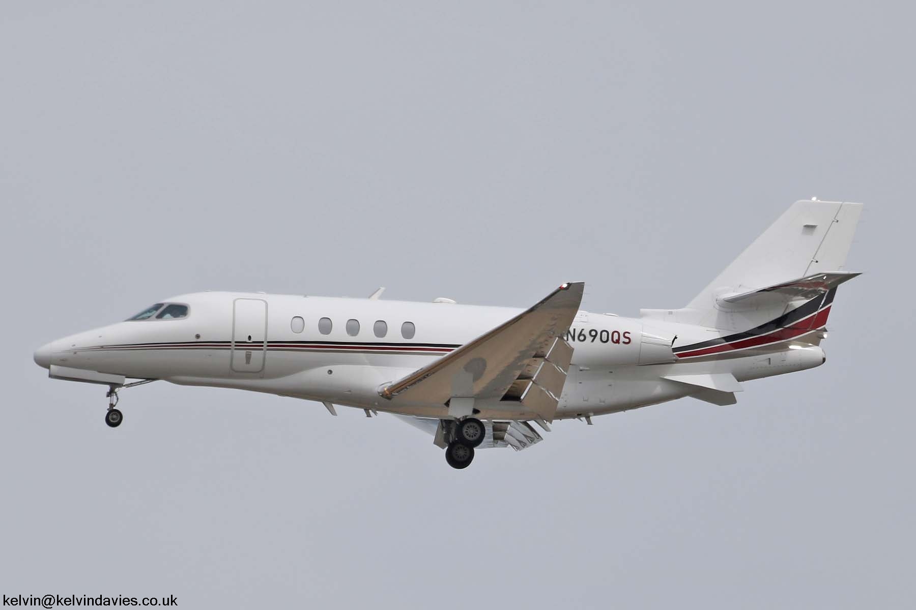 NetJets Citation Latitude N690QS