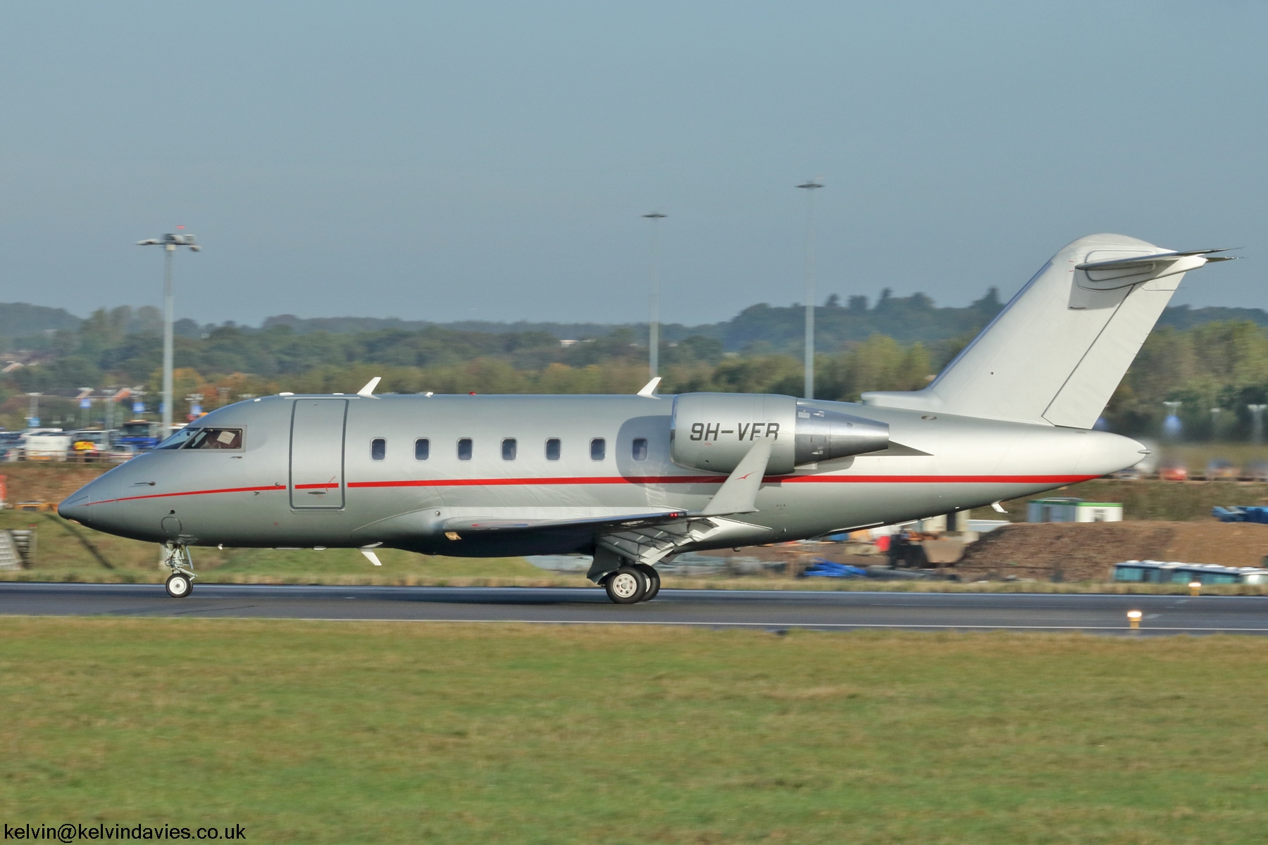 Vista Jet Malta Challenger 605 9H-VFB