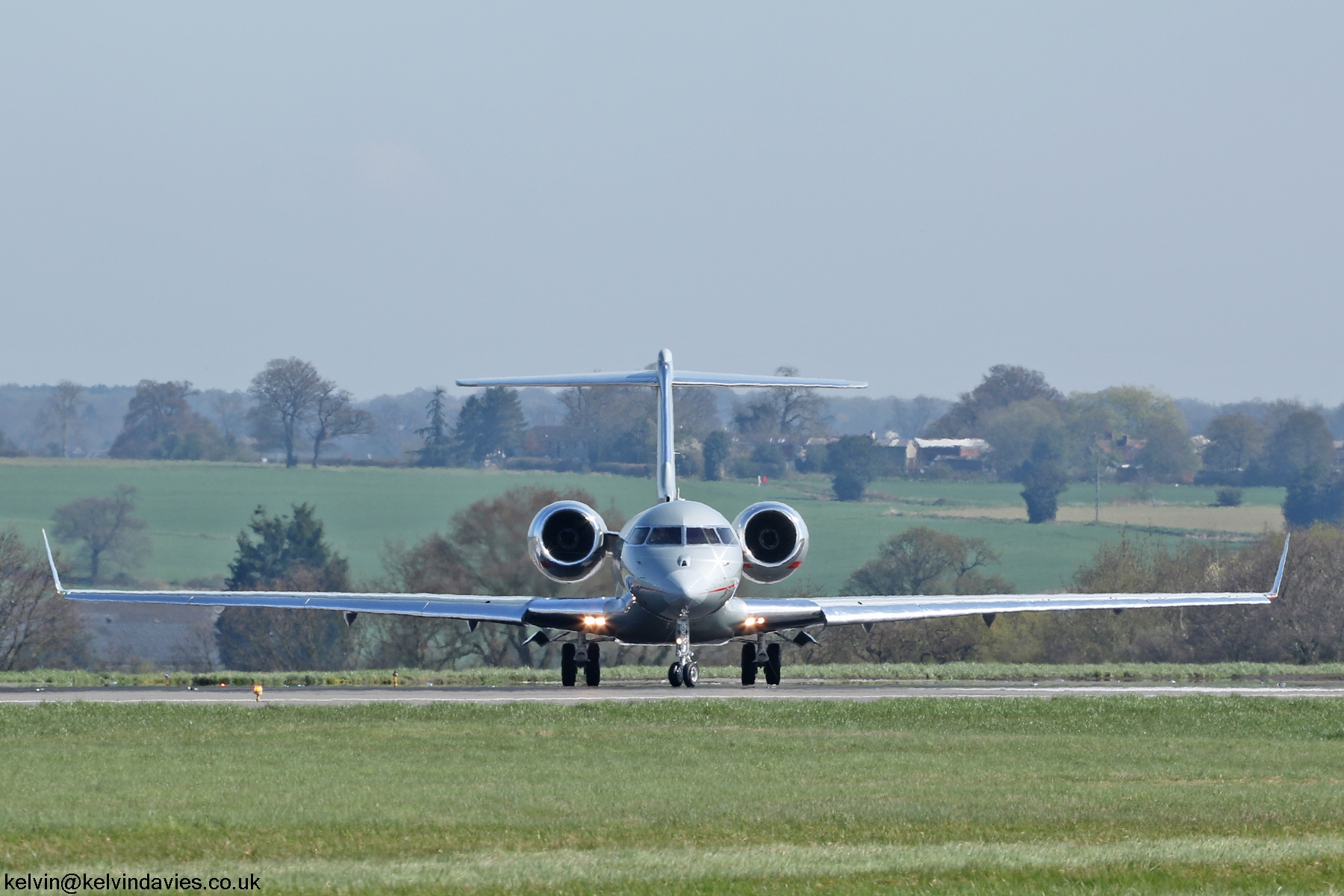 VistaJet Global 6000 9H-VJS