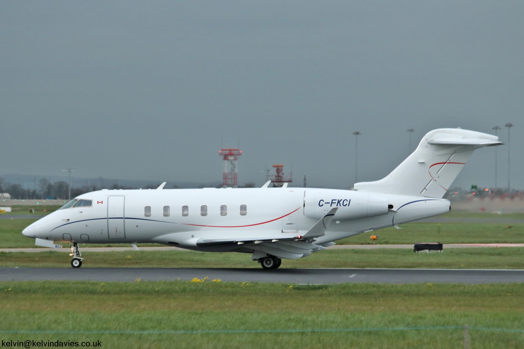 Irving Oil Transport Challenger 350 C-FKXI