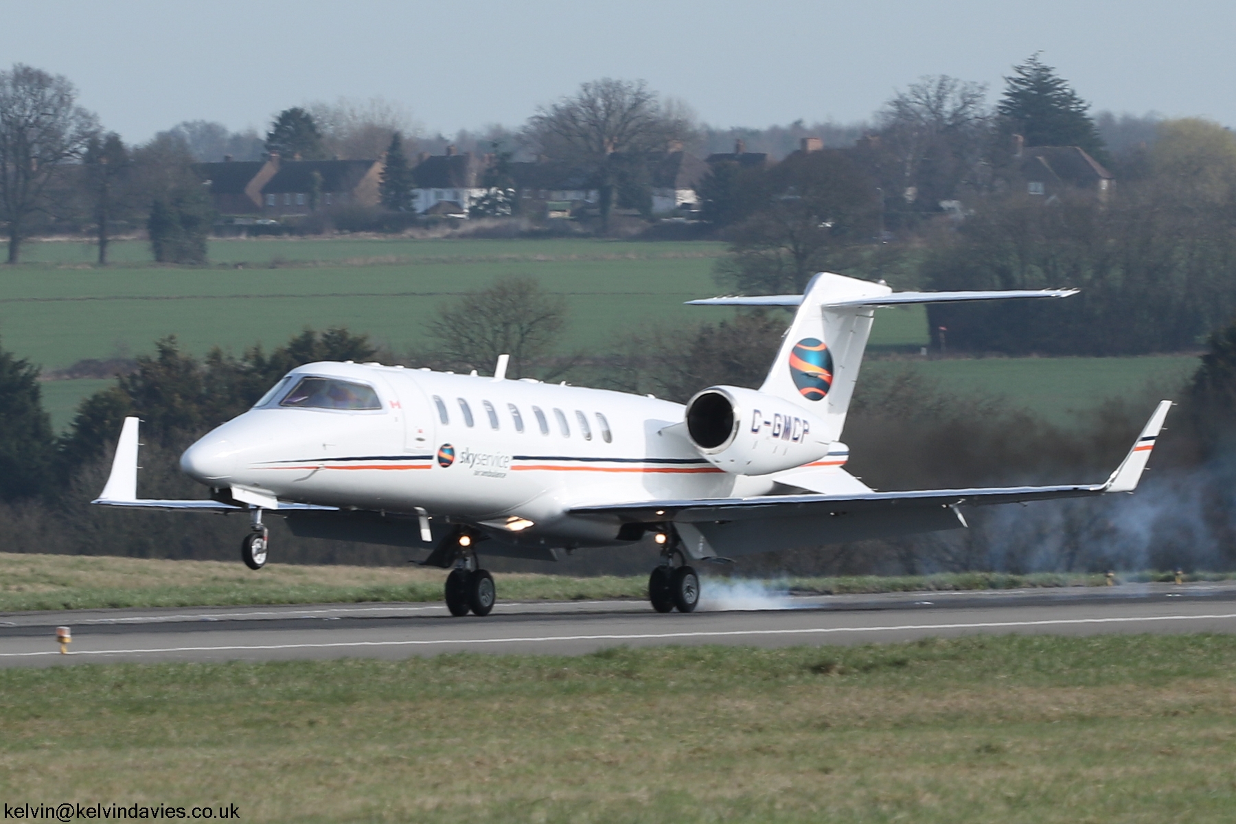 Skyservice Business Aviation Learjet 45 C-GMCP