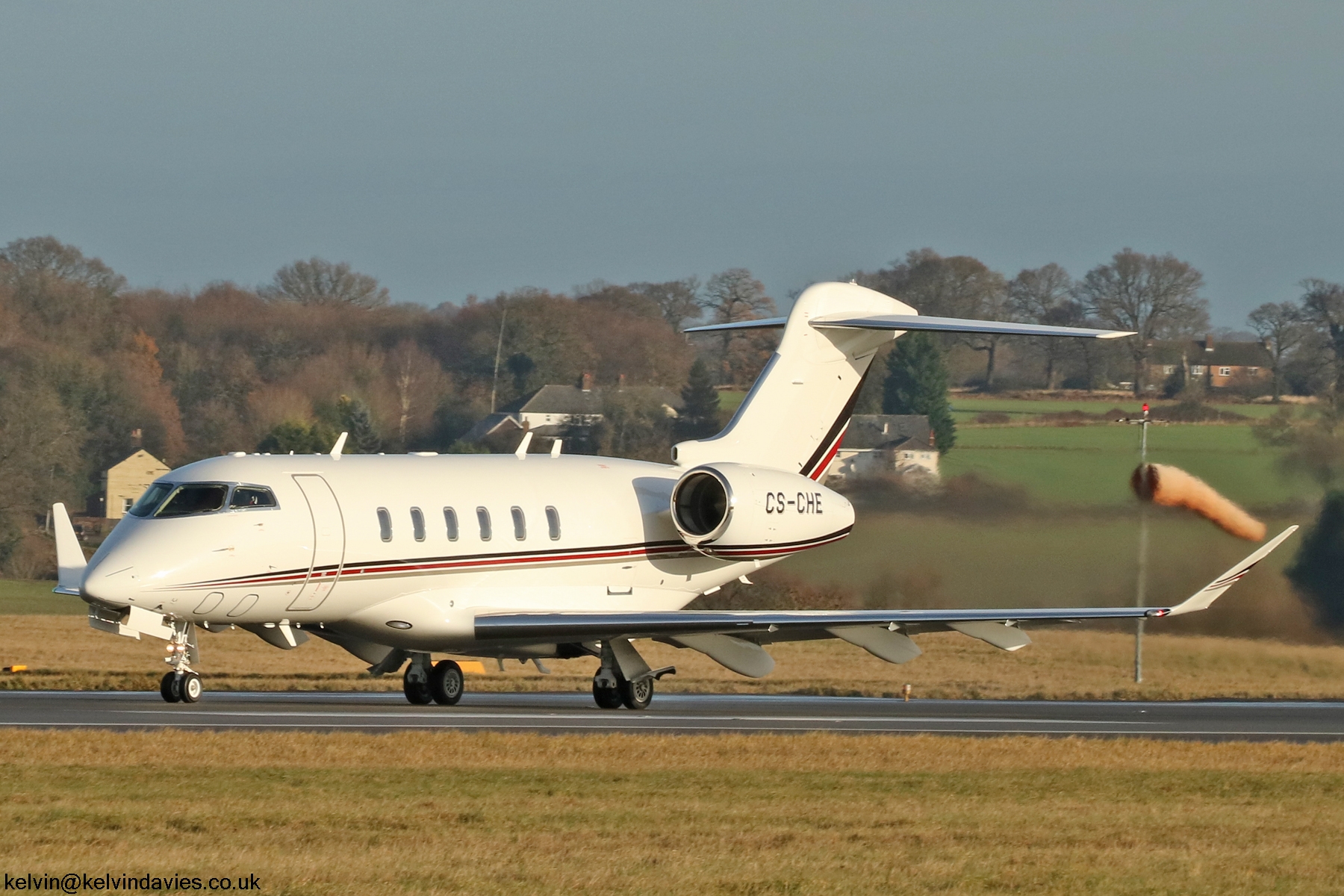 Challenger 350 CS-CHE