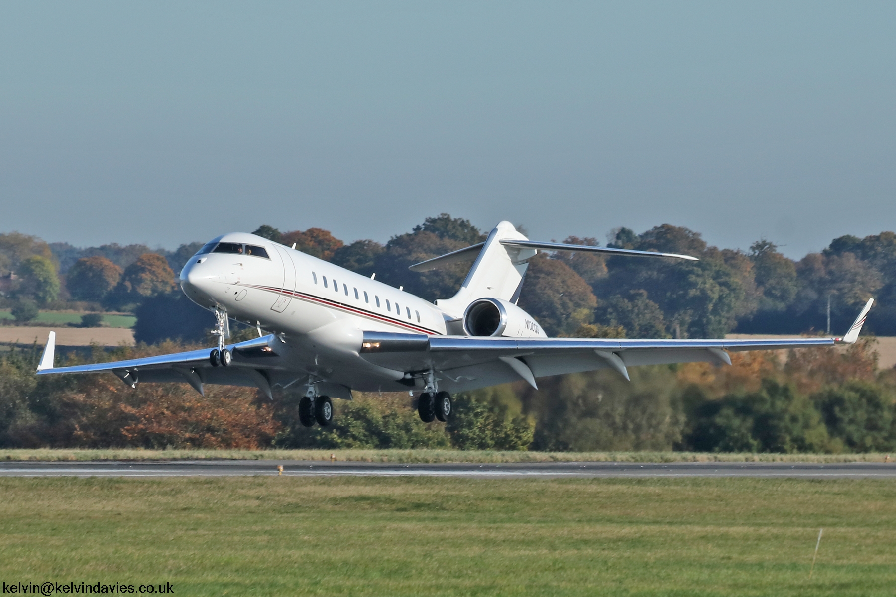 Global 5000 N100QS