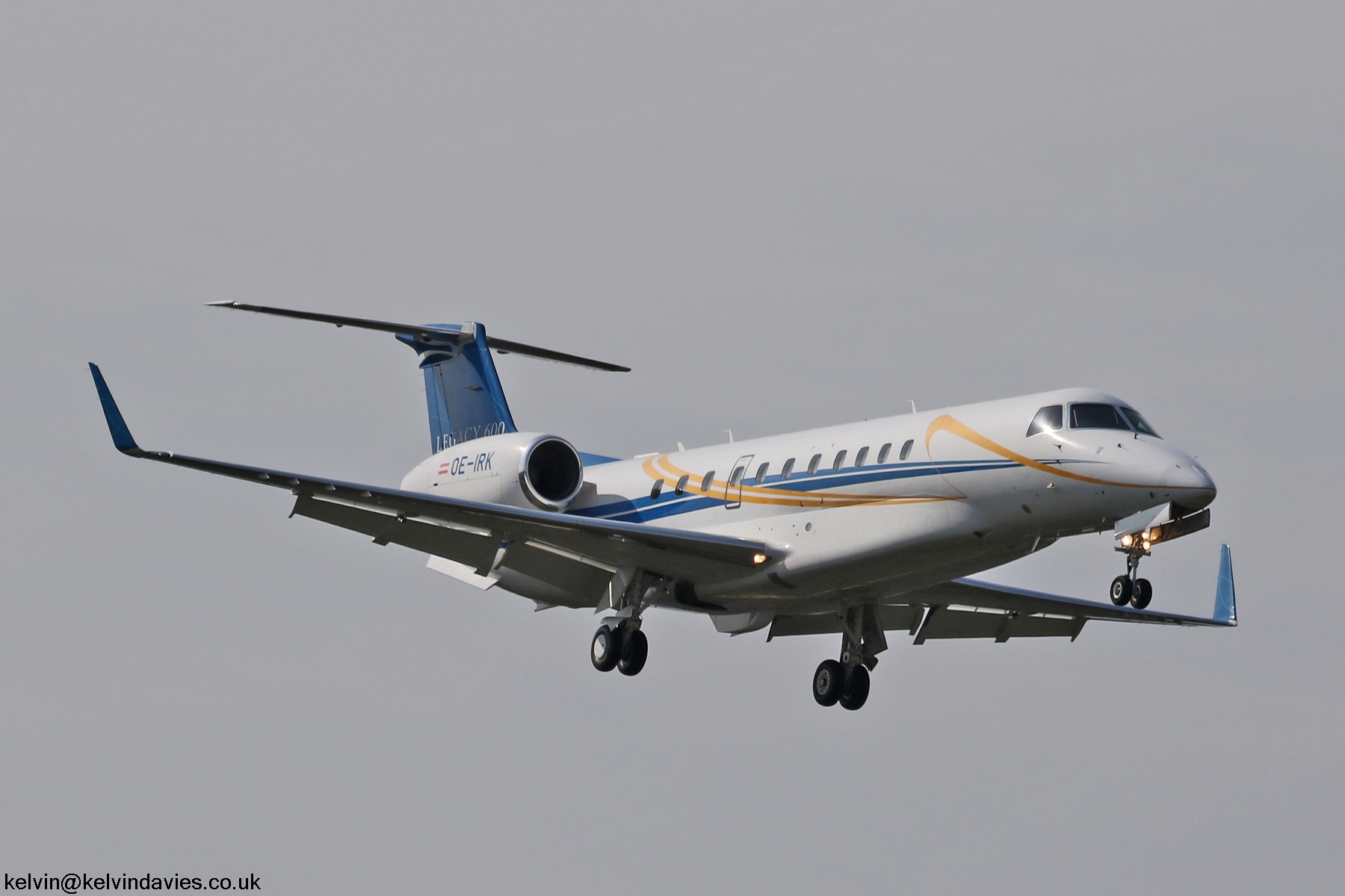 Avcon Jet Legacy 600 OE-IRK