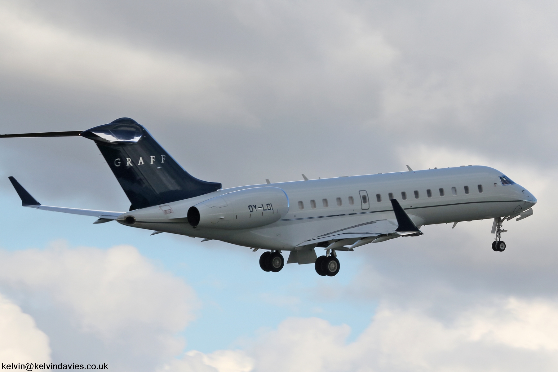 Execujet Scandinavia Global 6000 OY-LGI