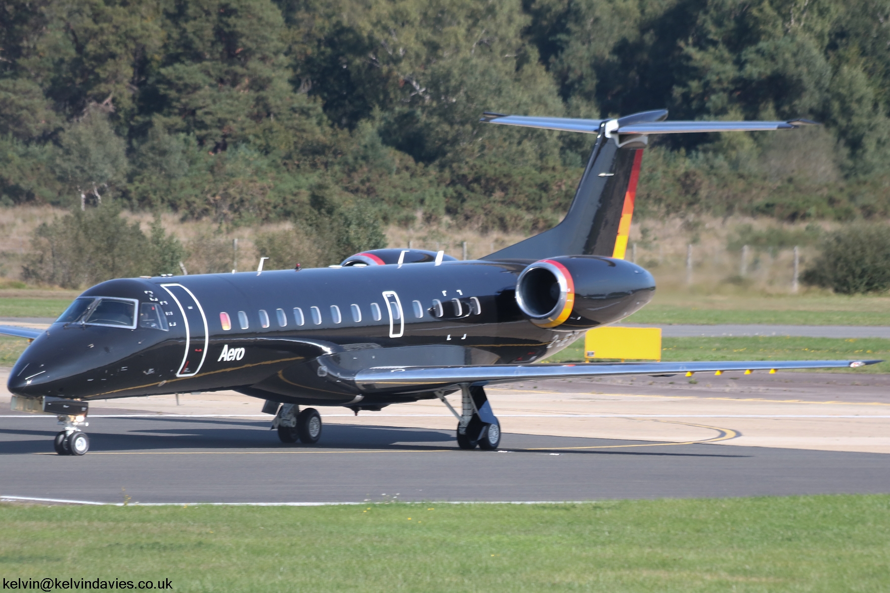 Aero ERJ-135 2-JETS