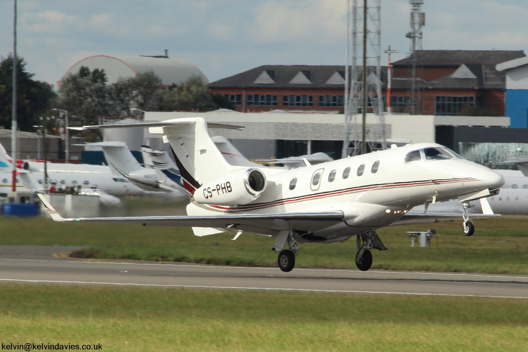 Phenom 300 CS-PHB
