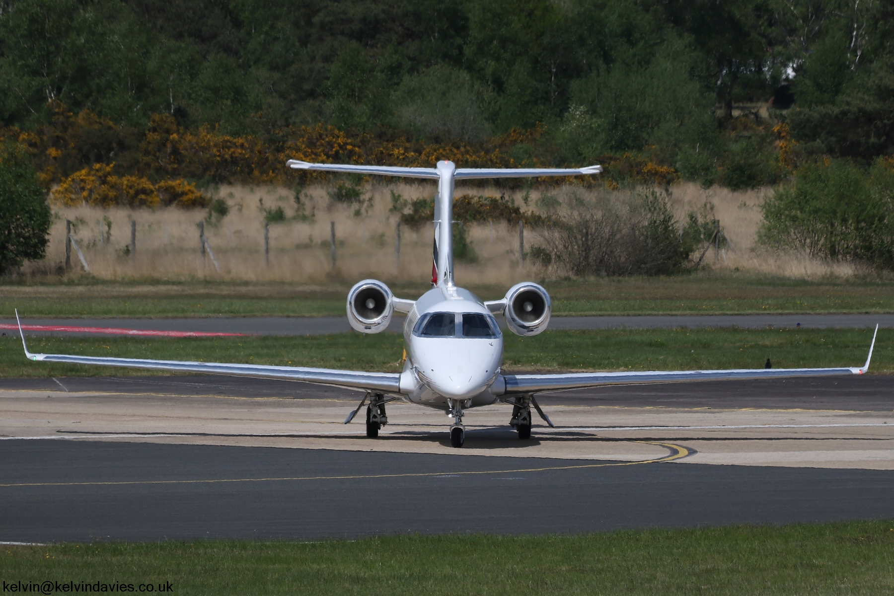 NetJets Europe Phenom 300 CS-PHK