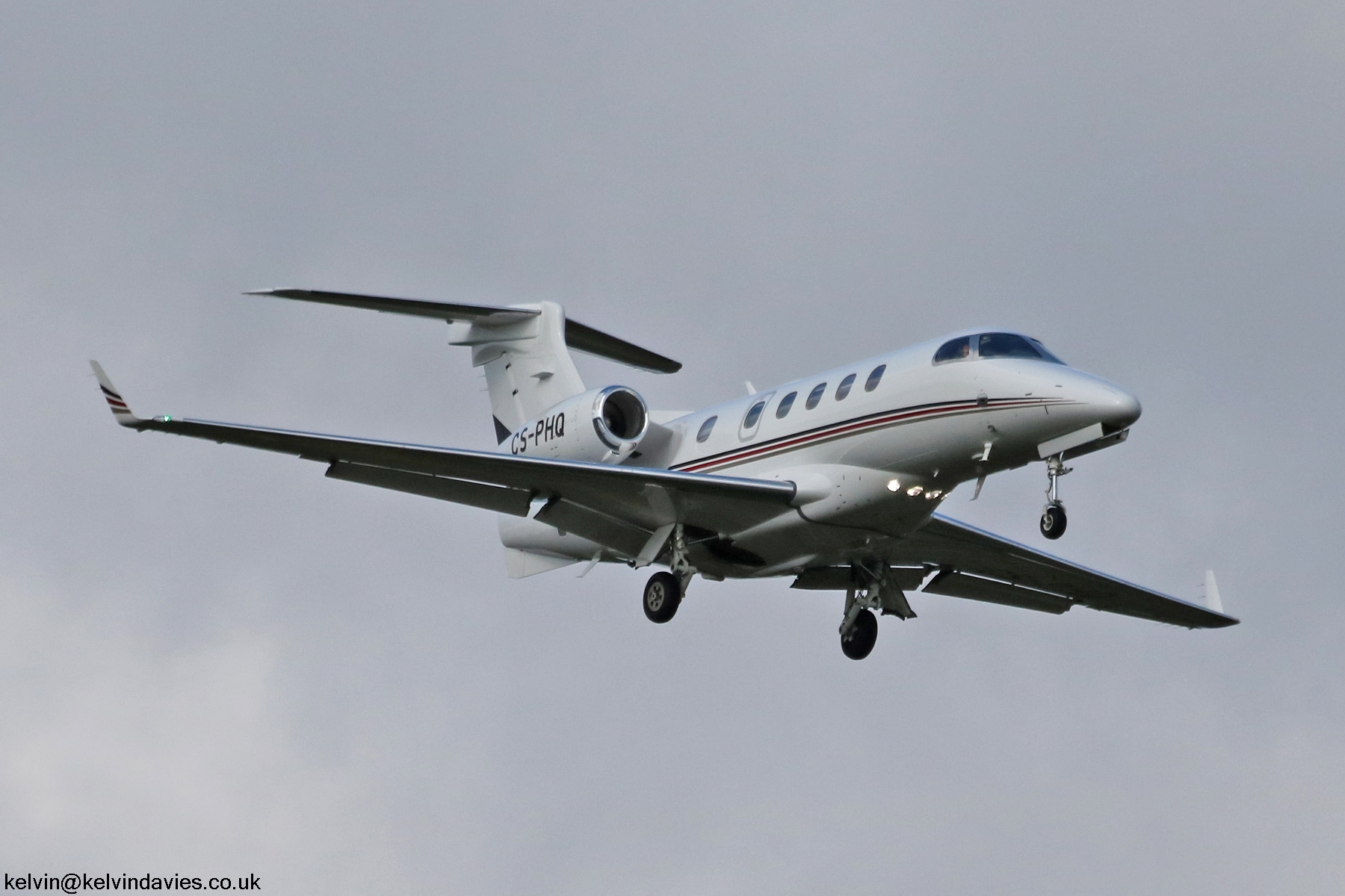 NetJets Phenom 300 CS-PHQ