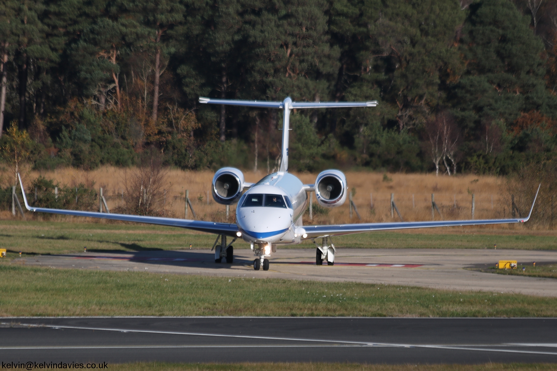 Union Aviation Legacy 650 ES-DAN