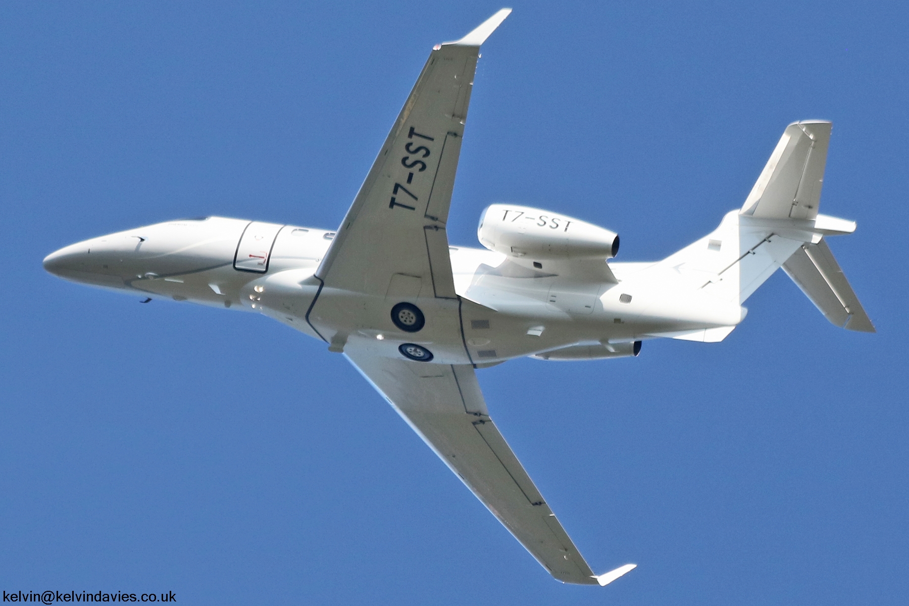 Titan Aviation Phenom 300E T7-SST