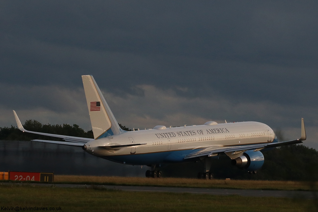 U.S. Air Force Boeing C-32A 98-0001