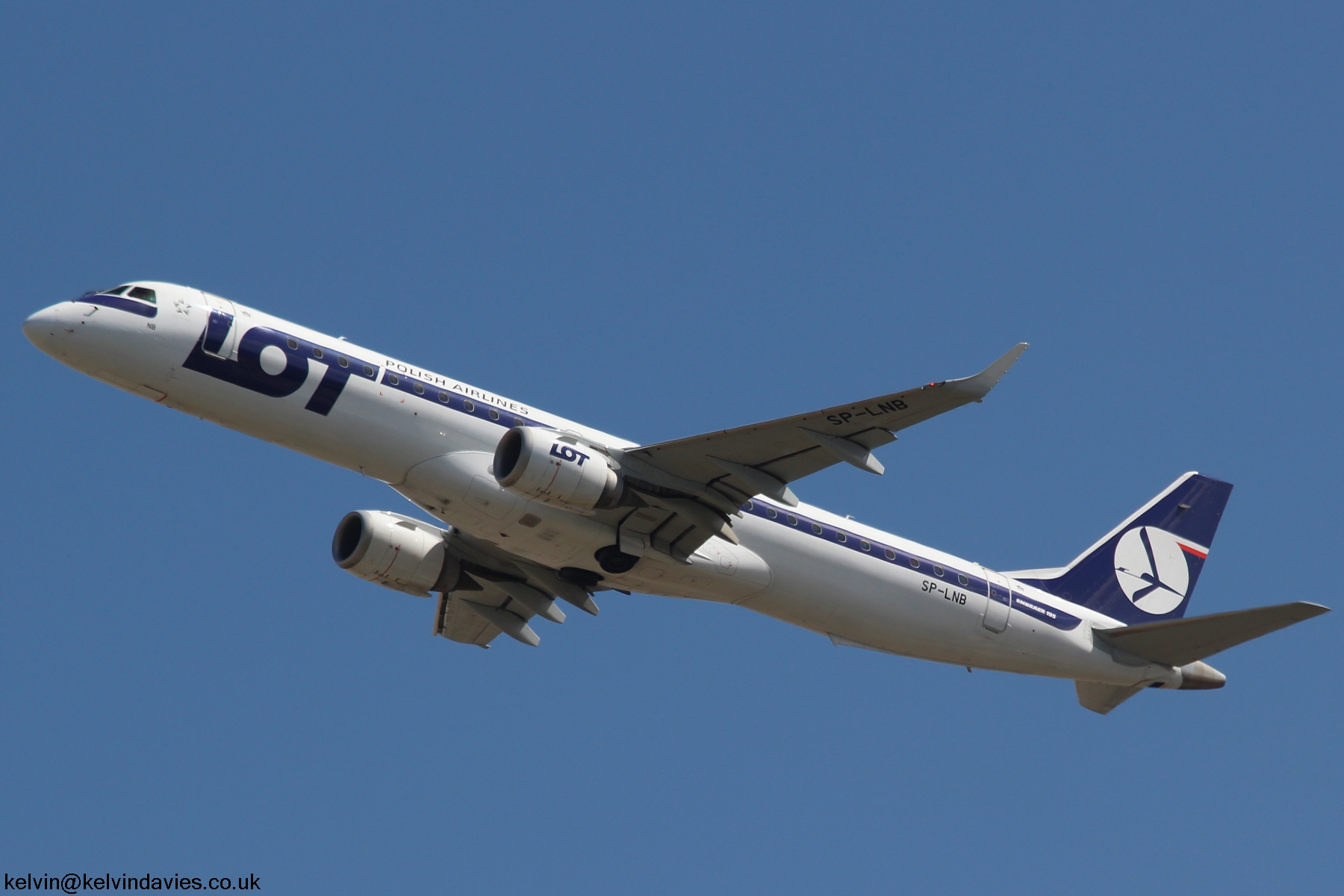 LOT Emb 195 SP-LNB