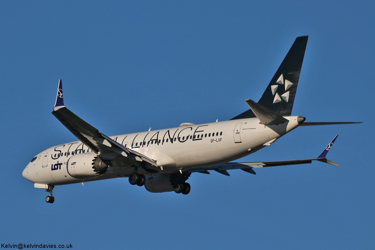 LOT Polish Airlines 737 MAX SP-LVF