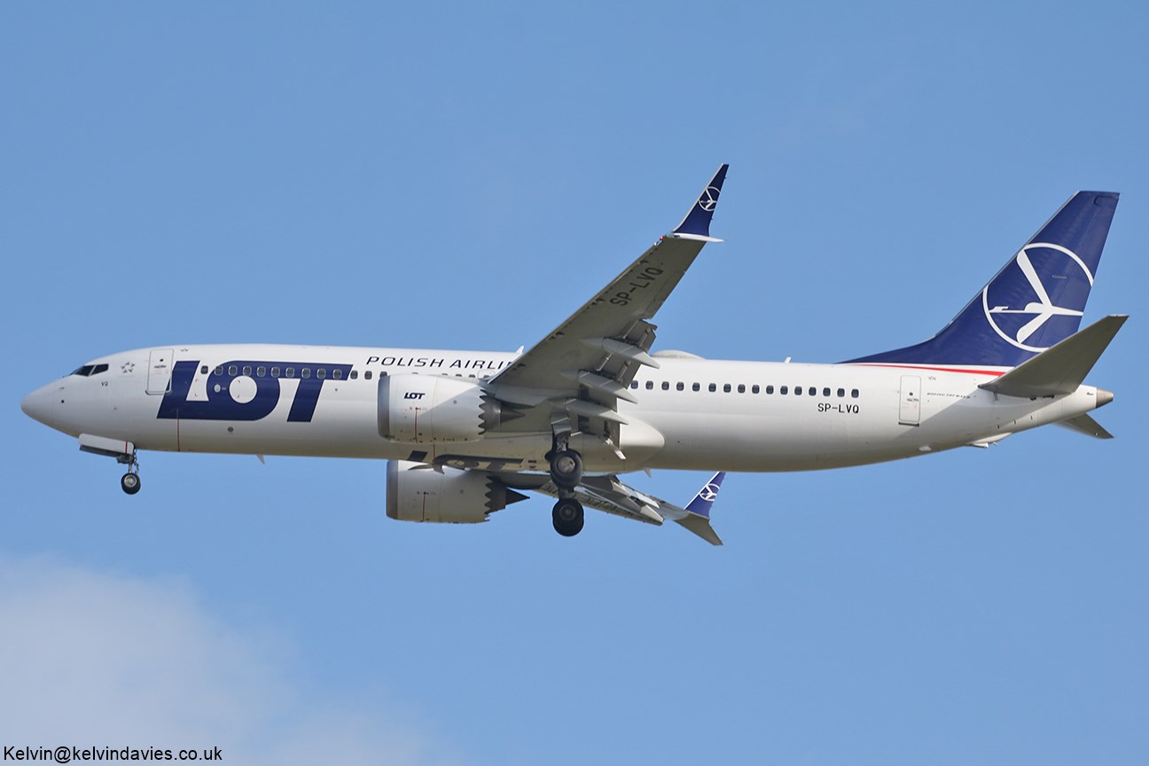 LOT Polish Airlines 737 MAX SP-LVQ